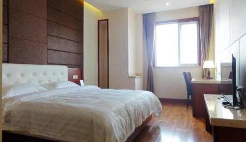 Superior Queen Room