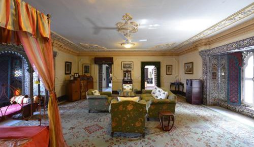 Superior King Suite