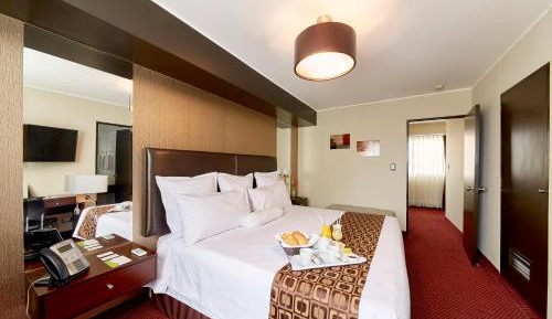 Superior Junior King Room