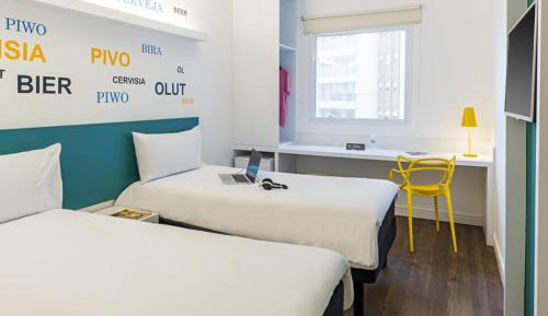 Standard Twin Room