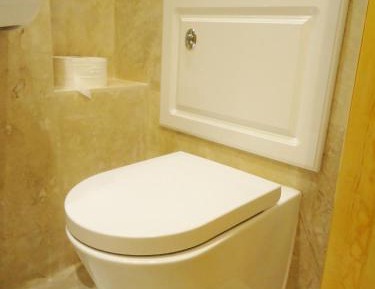 Twin Room with Bathroom