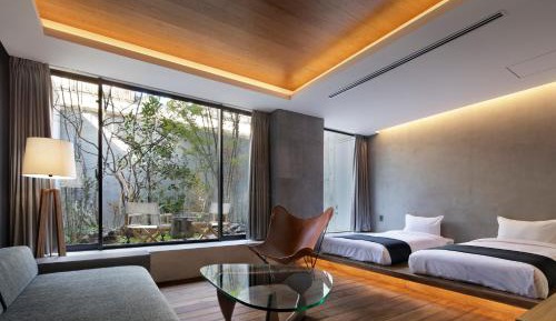 Studio with Terrace