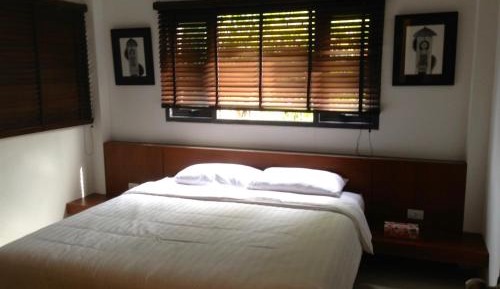 Deluxe King Suite