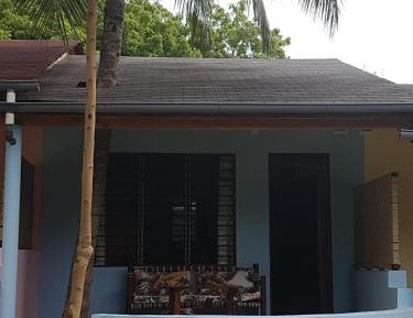 Suite with Garden View (Dolphin Suite)