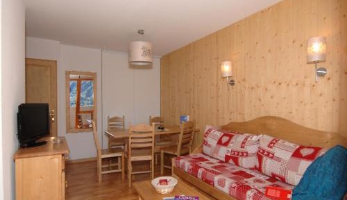 Studio with Alcove