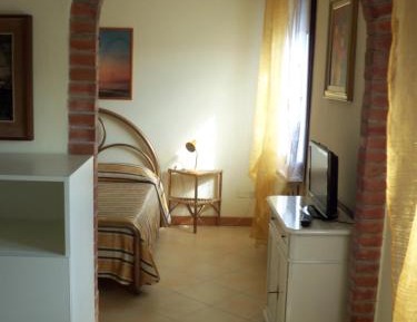 Quadruple Room with Private Bathroom