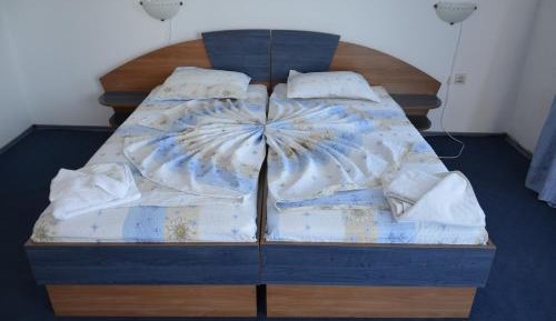 Deluxe Double Room with Balcony and Sea View