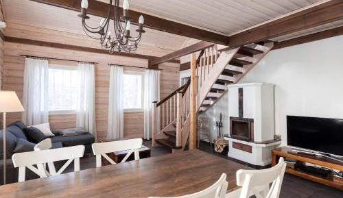 Three-Bedroom Chalet - Tuisku