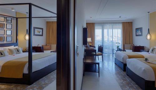 Connecting Junior Suite