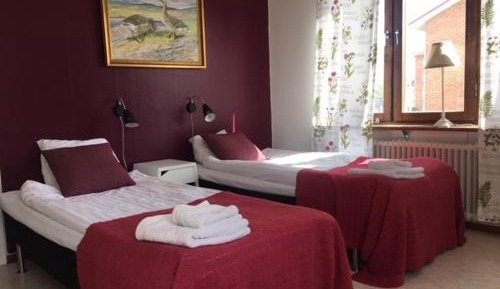 Twin Room with Shared Bathroom