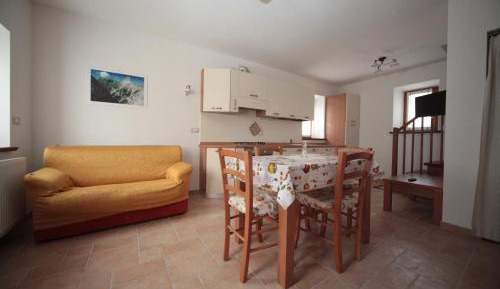 One Bedroom Apartment Lesca