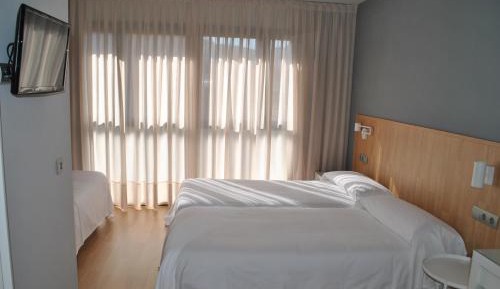 Triple Room with Bathroom