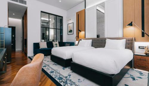 Premium Room