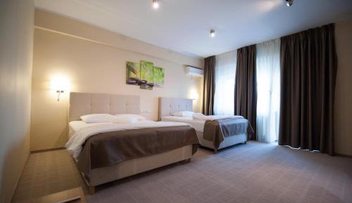Triple Room with Balcony