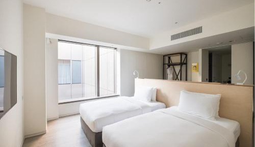 Large Twin Room