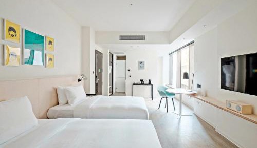 Medium Twin Room