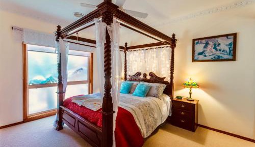 One-Bedroom Cottage