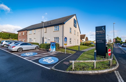 Chepstow Hotel | Two Rivers Lodge by Marston’s Inns