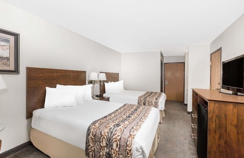 Le Mars Hotel | Baymont by Wyndham LeMars