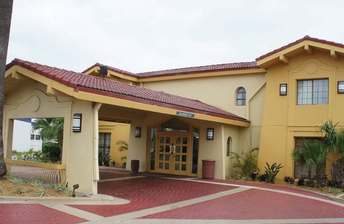 Harlingen Hotel | Quality Inn Harlingen