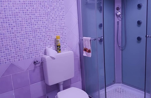 Villanova Monteleone House | Rooms with private bathrooms in the historic center just a short walk from the bus stop