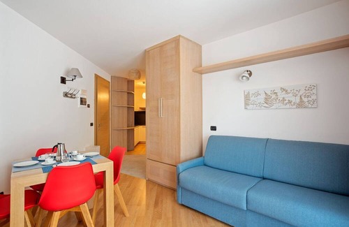 Gressoney-Saint-Jean Apartment | Residence in Gressoney-saint-jean with 1 bedrooms sleeps 4