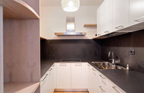 Gressoney-Saint-Jean Apartment | Residence in Gressoney-saint-jean with 1 bedrooms sleeps 4
