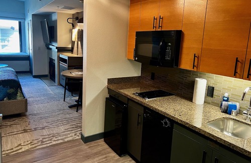 Mammoth Lakes Condo | Beautiful Top Floor Remodeled Monache Studio. Dogs Considered.