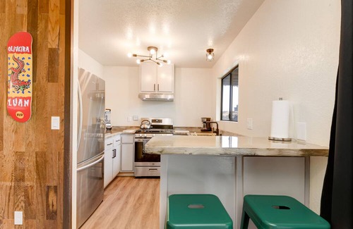 Big Bear Lake Ski Chalet | Ski in Ski out chalet by Bear X