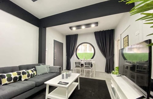 Goztepe Apartment | Cozy Istanbul Apartment in Goztepe