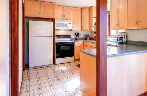 Yosemite West House | Paradise in Yosemite. NEW LISTING inside Yosemite PARK!!