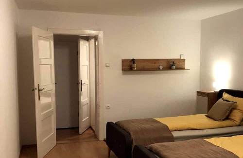 Maribor Apartment | Apartment on the riverfront in a quiet location