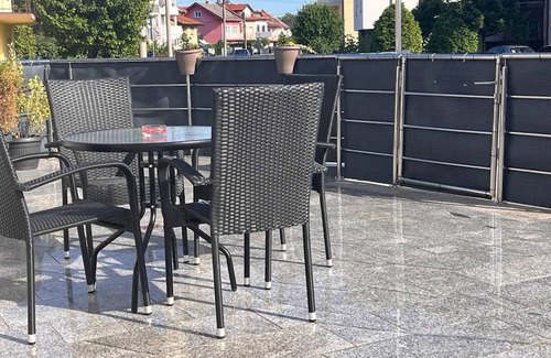 Zapresic Apartment | Turbo - With Terrace, AC & Wifi - A1