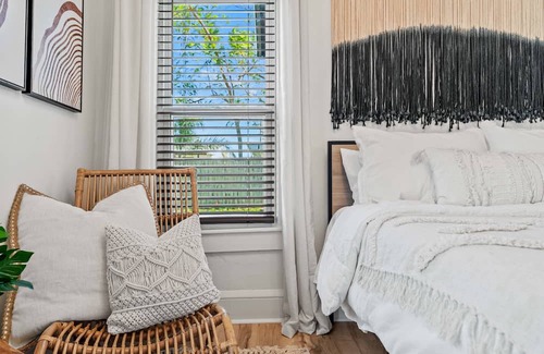 Holly Hill House | The Luxe Bohemian Coastal Haven