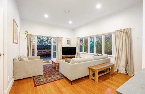 Grey Lynn House | Modern Classic Summar