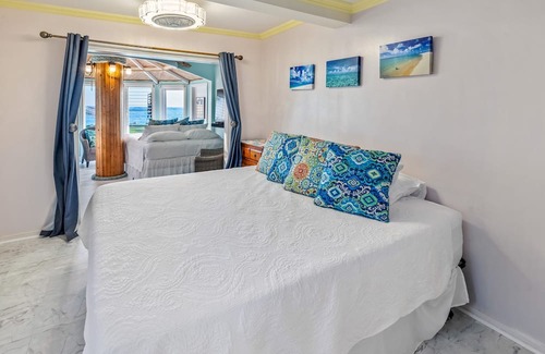 Kahuku House | Jewel of Hawaii:Beachfront Estate w/Pvt Beach🏖️Snrkl Reef,JurassicPark FilmSite