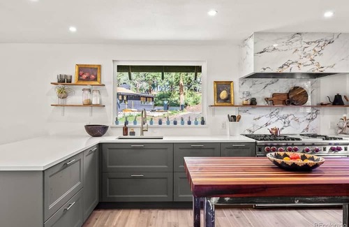 Evergreen Cabin | Escape to a Serene Mountain Getaway: Your Perfect Retreat Awaits in Evergreen CO