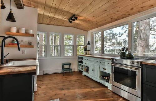 Lac-Brome Ski Chalet | Chalet with unique Sauna on Brome Lake