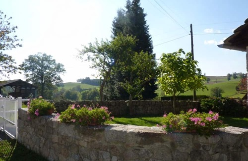 Sansac-Veinazes Cottage | Gite Sansac-Veinazès, 2 bedrooms, 4 persons