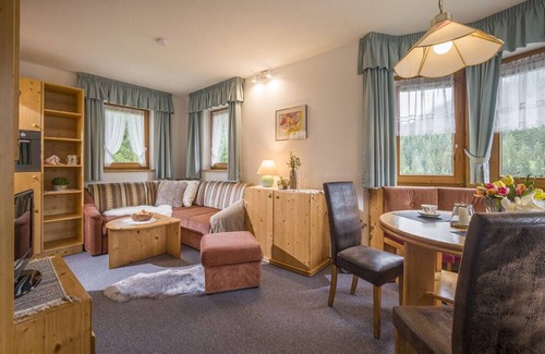 Gerlos House | Ferienwohnung "seeblick" für 3-4 Personen- Seilbahnen im Sommer Kostenlos