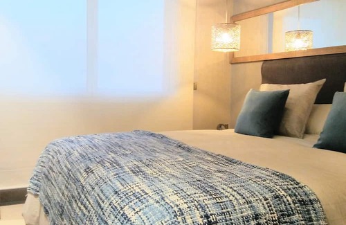 Sitges Apartment | Sitges Spaces Sea View Paradise- 2 Beds / 2 Baths / Terrace- Up to 6 People