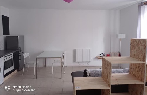 Albi House | newly renovated comfortable spacious studio
