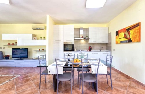 La Pietraia House | Alghero, Villa Mistral for 7 People With a Large Veranda