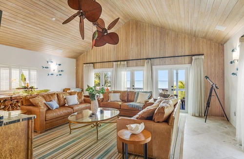 Sugarloaf Key House | Luxurious Oceanfront Home w/ a Private Pool, High-Speed WiFi, & Private Beach
