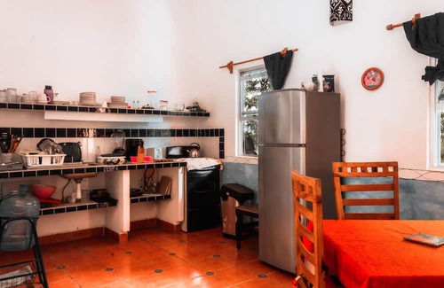 La Manzanilla Apartment | Jardines Tropicales - 3 blocks from the beach
