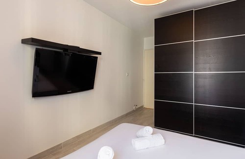 Lyon City Centre Apartment | DIFY Vieux Lyon - Quai de Saône