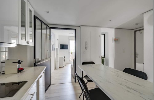 7th Arrondissement Apartment | DIFY Splendide - Jean Macé