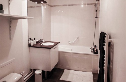 Marcq-en-Baroeul Apartment | Superb apartment with jacuzzi and terrace.