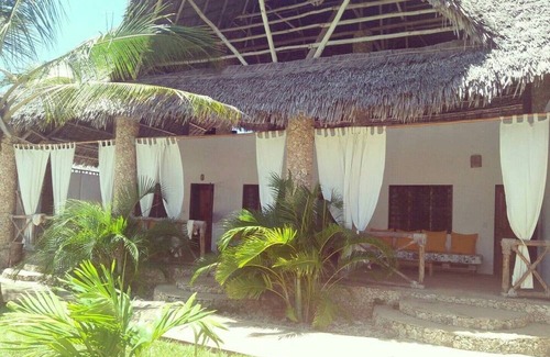 Watamu Villa | ocean breeze road villa