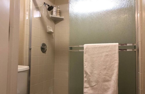 Pleasant Grove House | 1700 sqft of Awesomeness! 3BR,2BA+Garage ~ Monthly Change listing